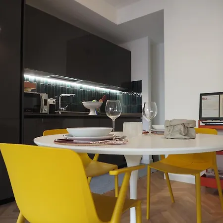 Apartament Guesthost - Trastevere Modern Rzym