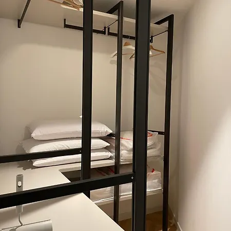 Apartament Guesthost - Trastevere Modern Rzym
