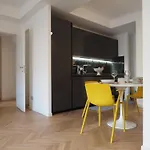 Guesthost - Trastevere Modern *