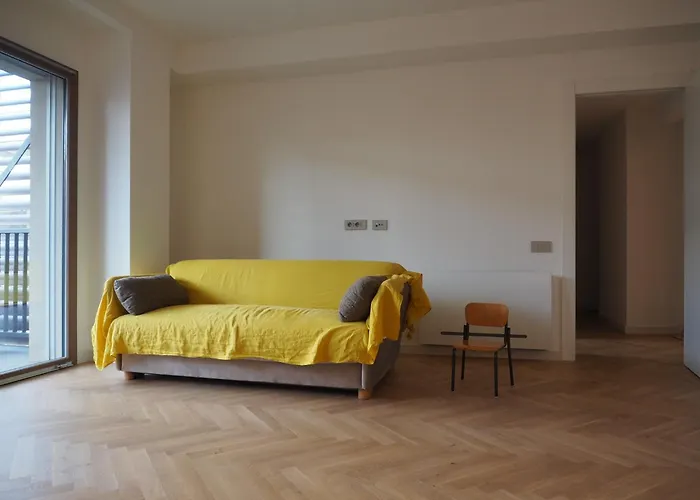 Guesthost - Trastevere Modern